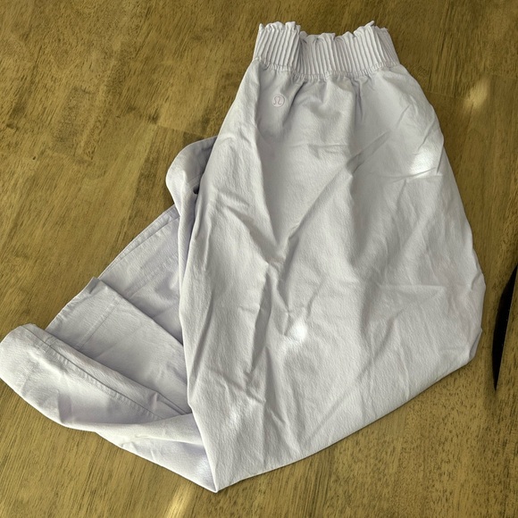 Lululemon Strech Woven Ruffle Waist Midi Skirt - Picture 3 of 5